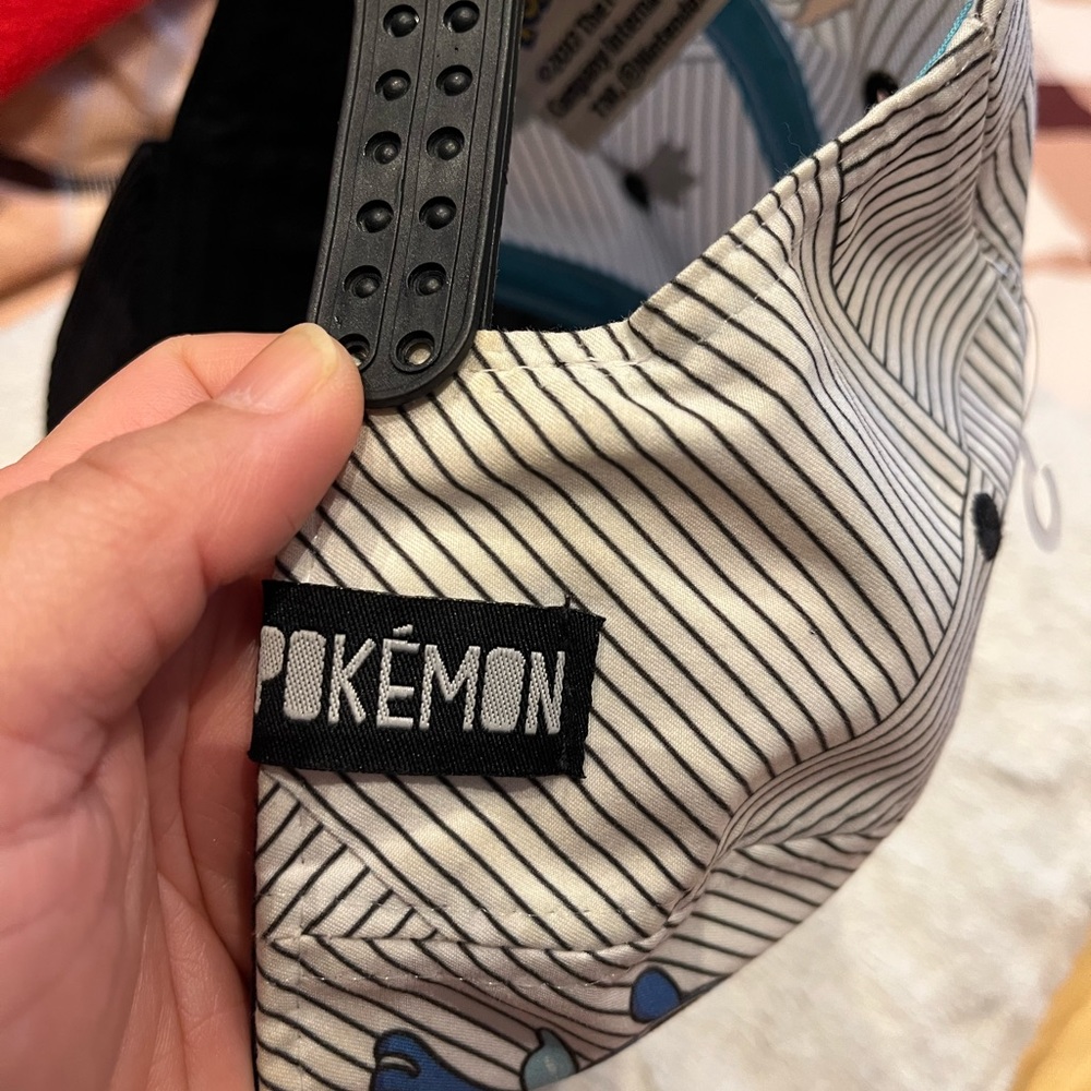 Pokémon SnapBack hat - Picture 6 of 8